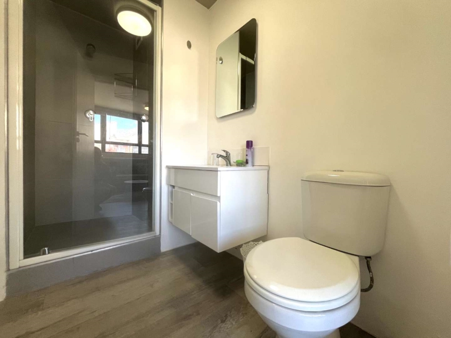 To Let 2 Bedroom Property for Rent in Observatory Western Cape